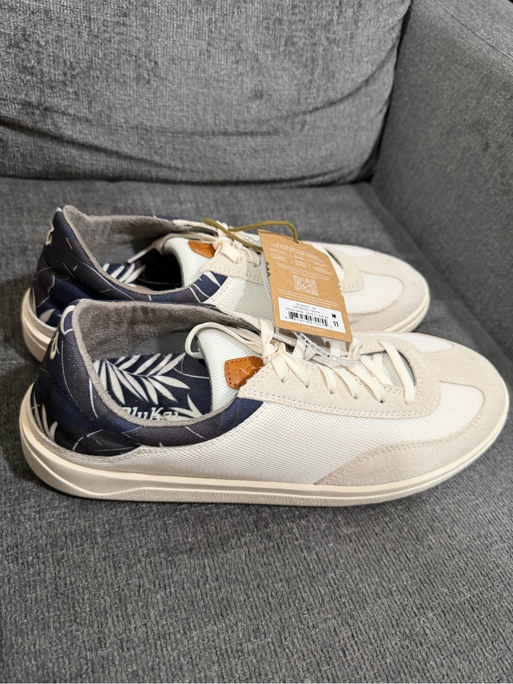 OluKai Punini Off White Aloha Court Sneakers Men's Size 8 9 11 NWT